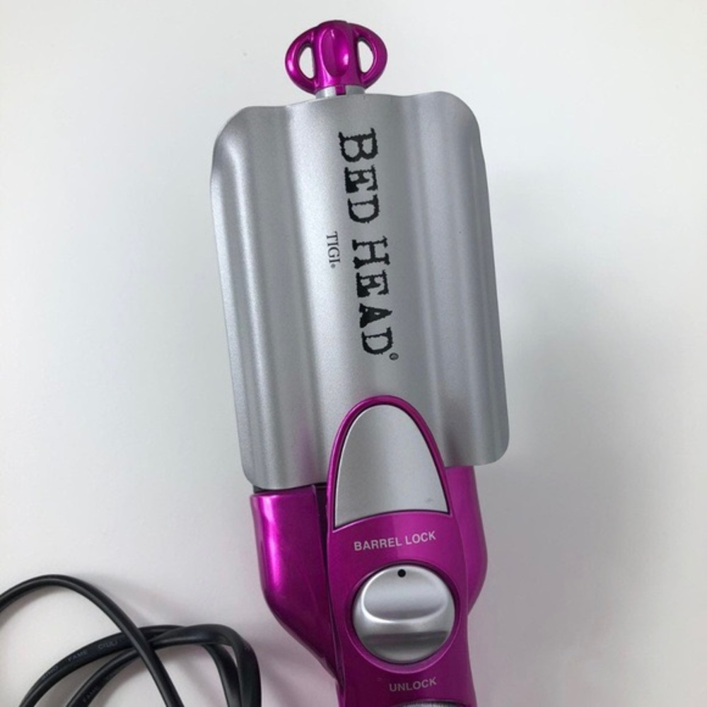 NWOT TIGI Bd Head Dual Wave Iron